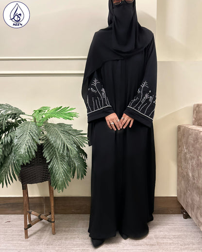 LAYL ABAYA