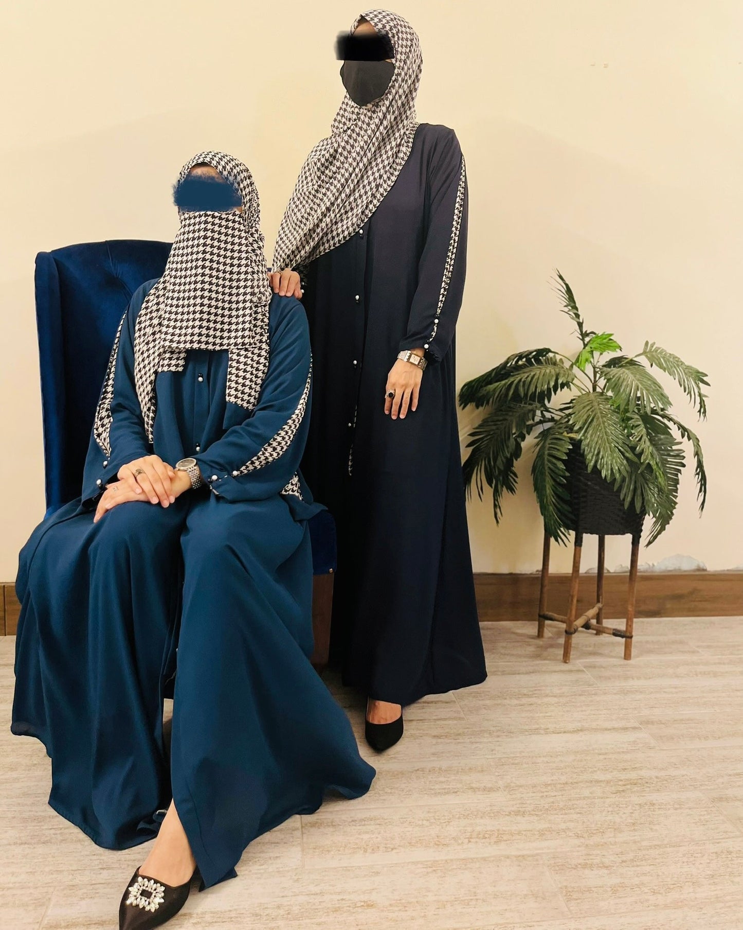 MAZE ABAYA