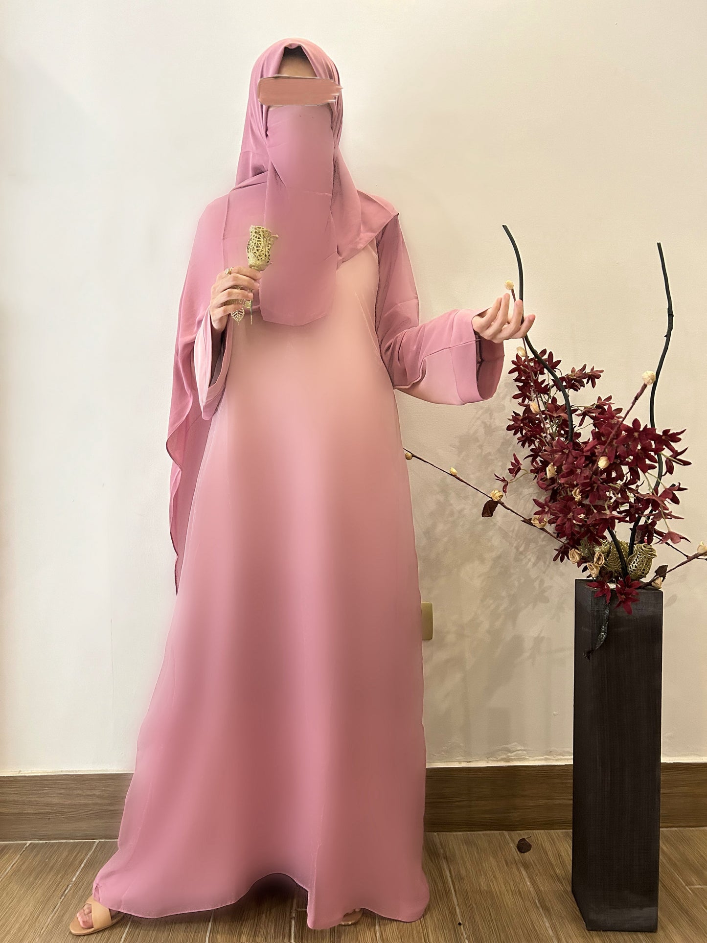 SHADOW PINK ABAYA