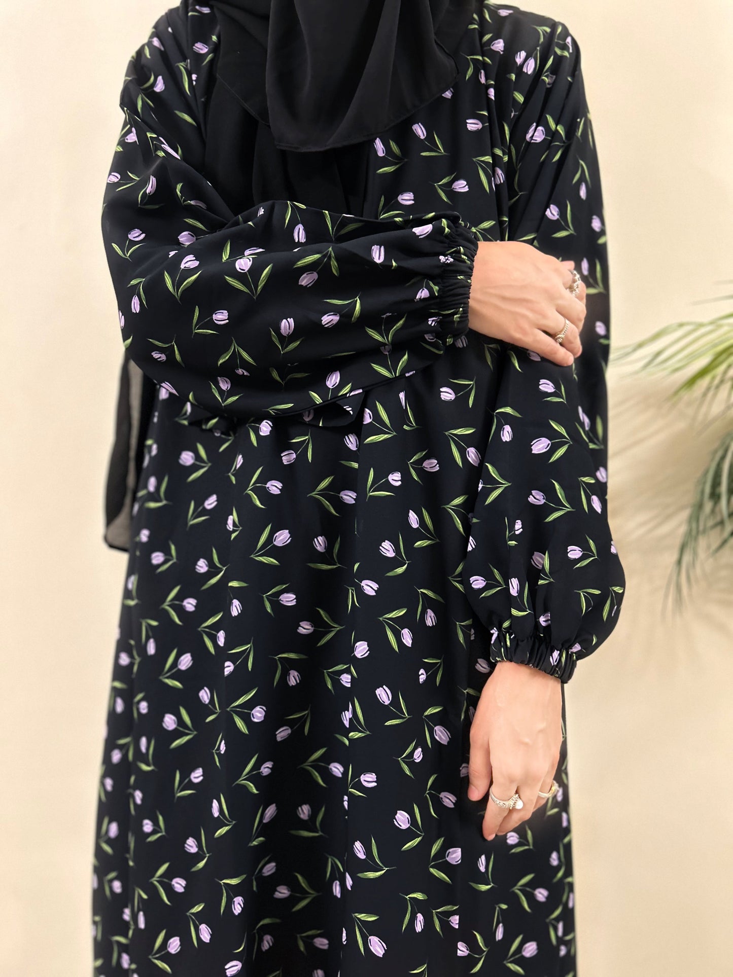 TULIP ABAYA