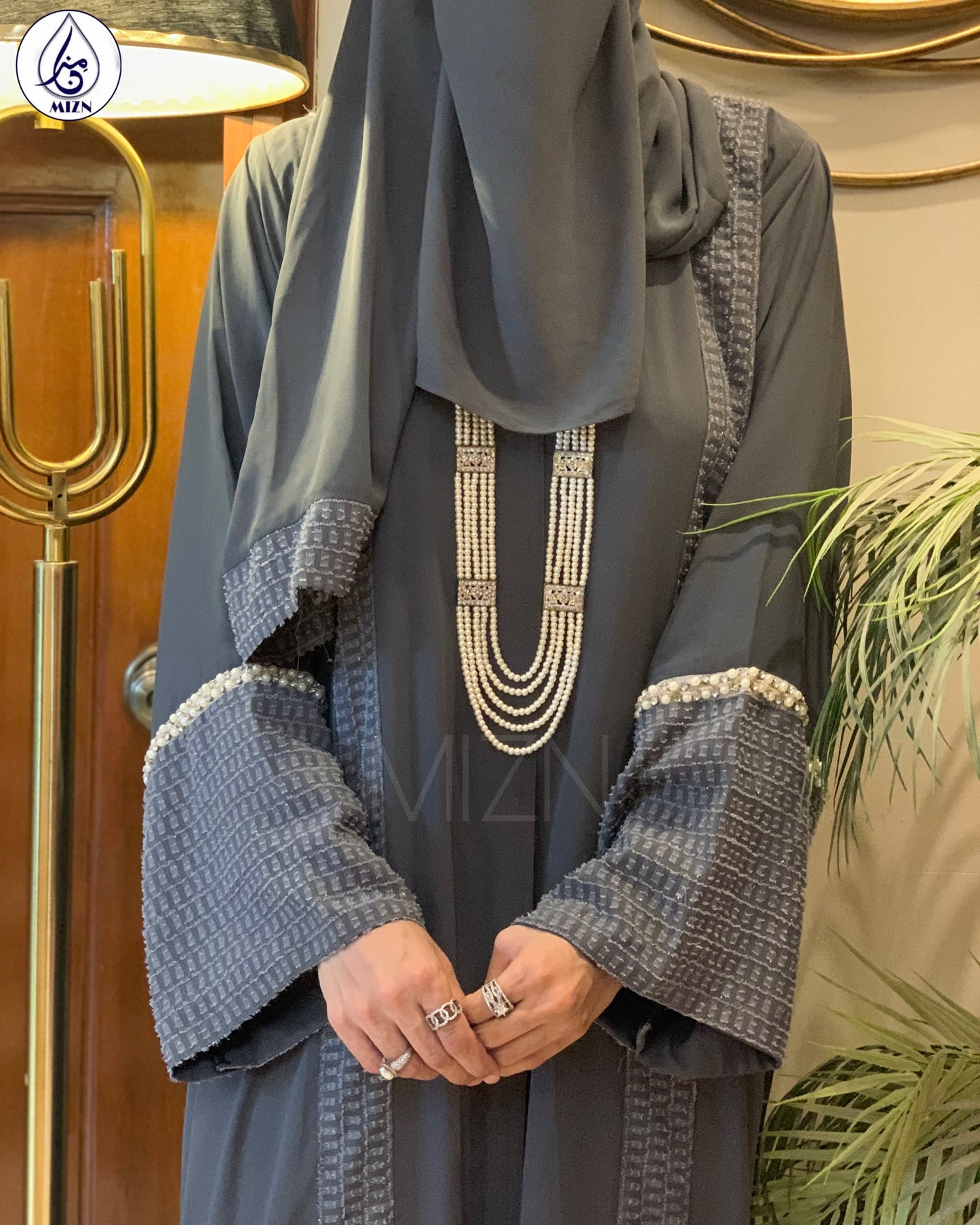 RUFFLES GREY ABAYA
