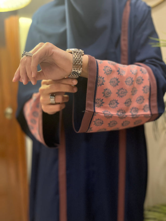 MIST ABAYA
