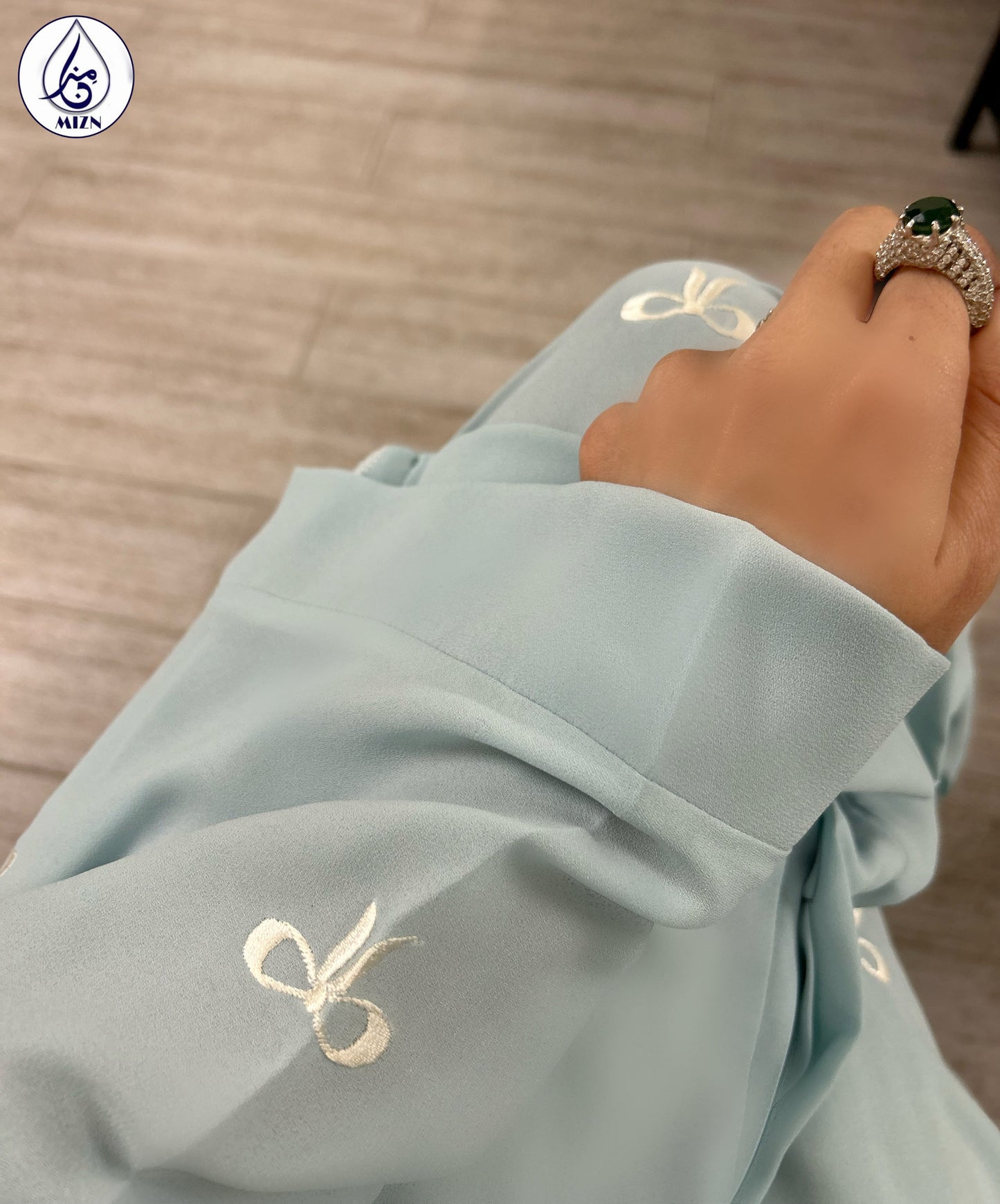 BOW ABAYA 3