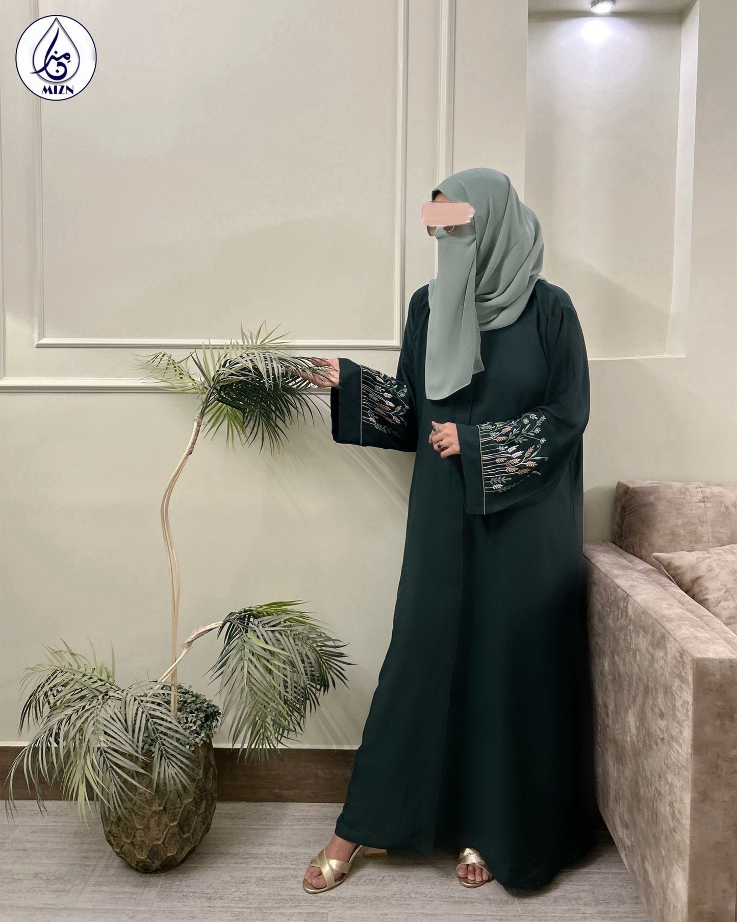 SHAJR ABAYA